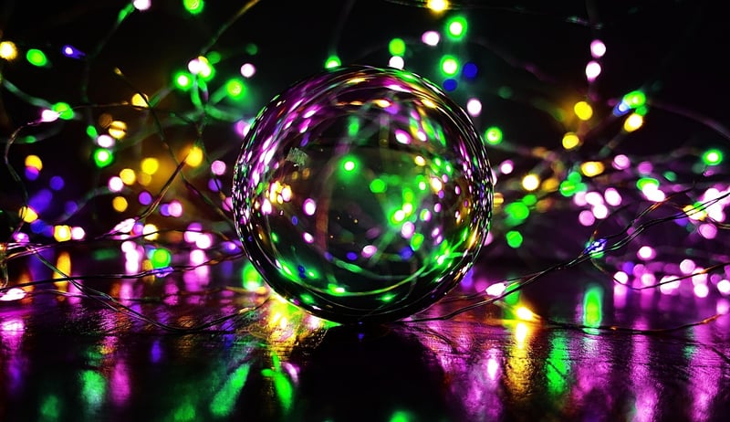 Crystal Ball Centerpiece